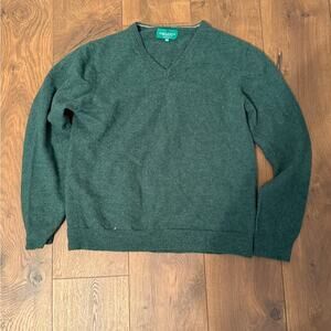 Vintage Emerald Style Men's Green V-Neck Sweater 100% wool